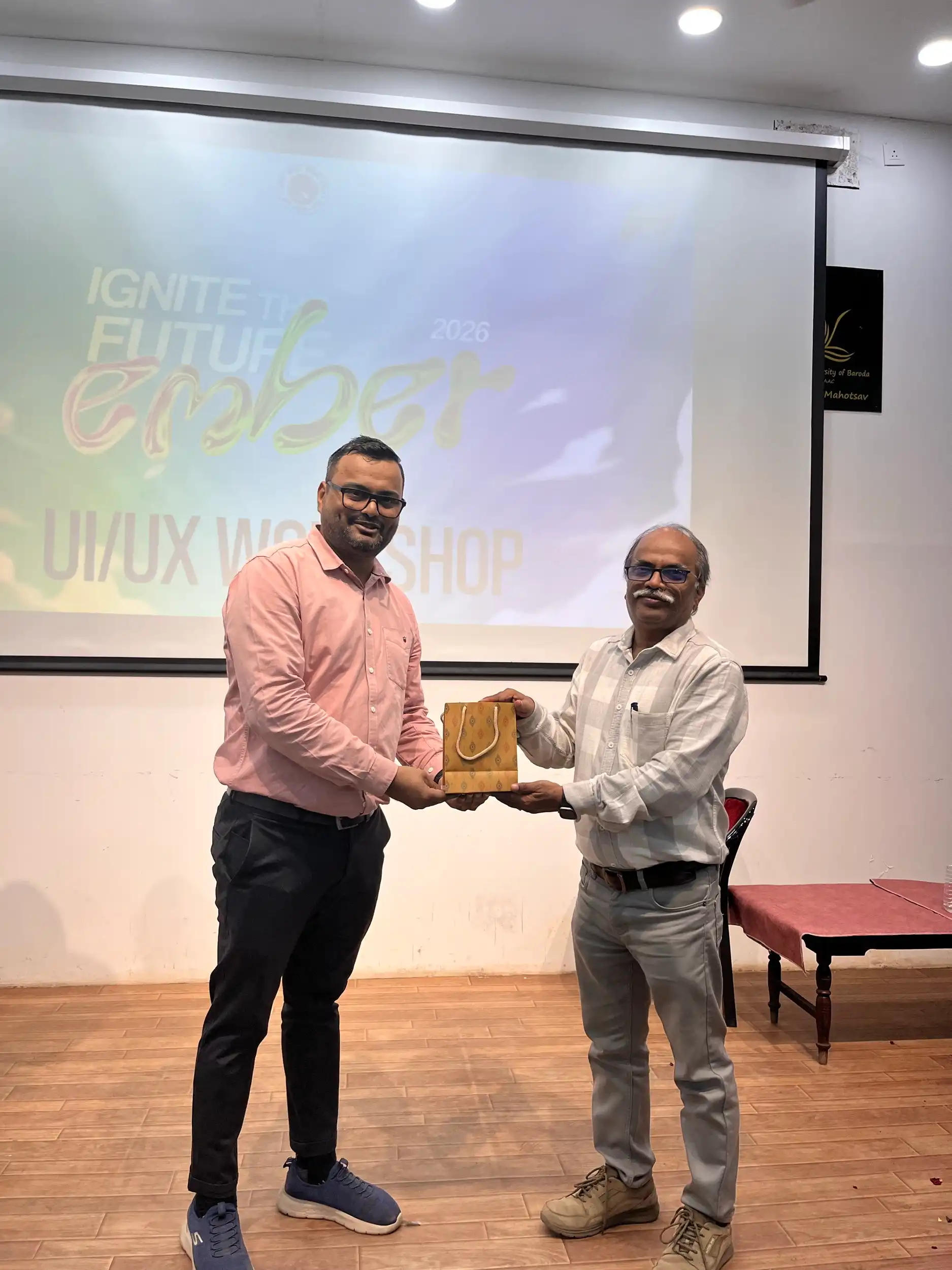 Receiving a memento at a UI/UX workshop